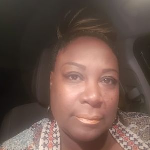 Meet your Posher, Cecelia